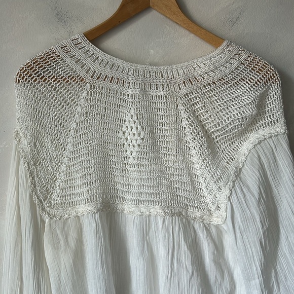 Free People White Mesh Net Open Top Long Sleeve Peasant Top size XS - Picture 3 of 9